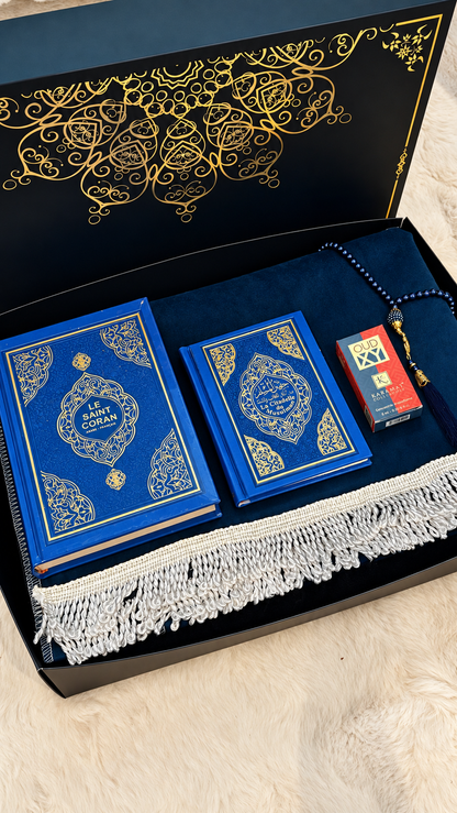 Coffret cadeau islamique Sakina bleu marine : Coran, tasbih et musc